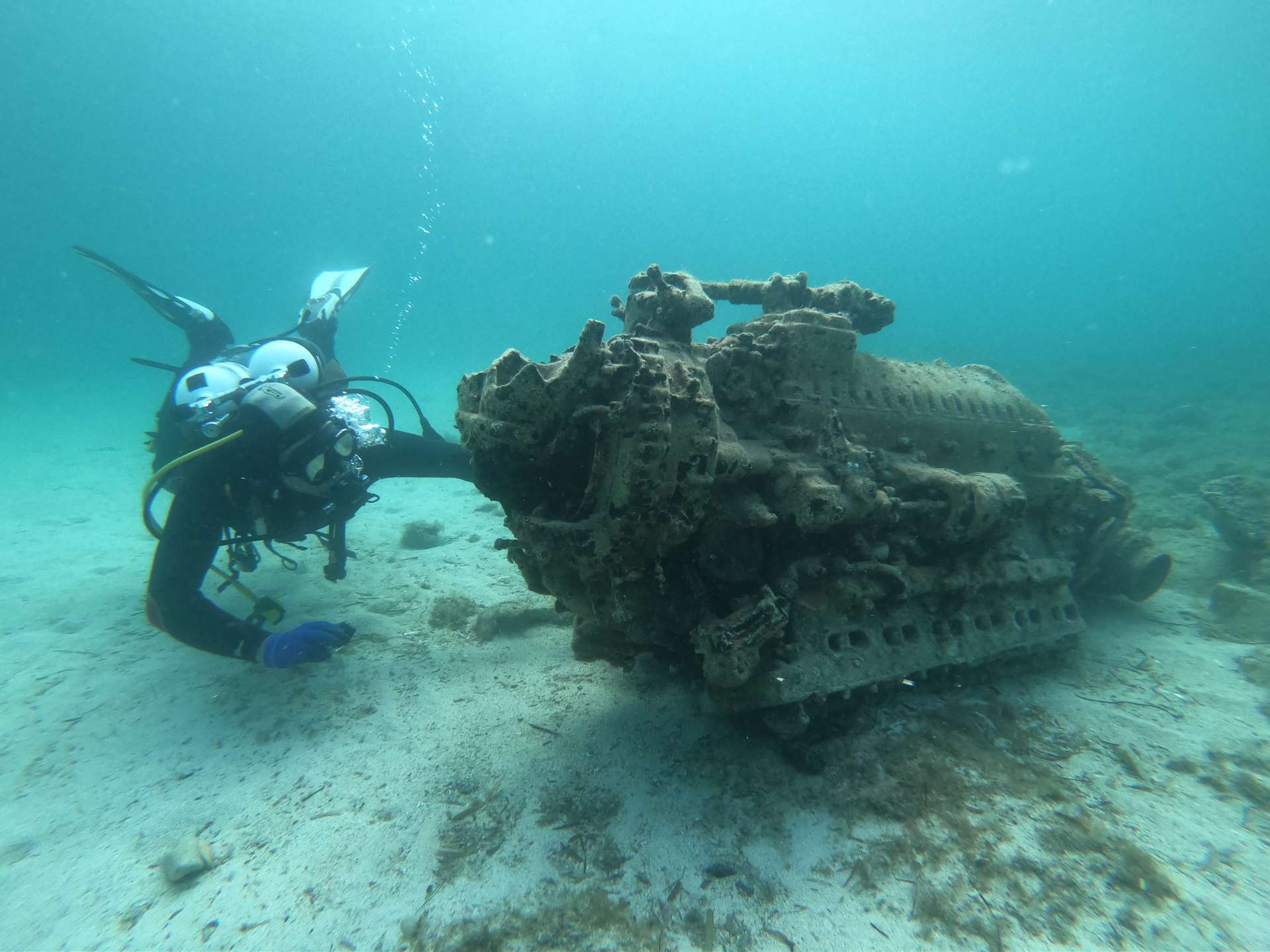 Otkriće i spašavanje Merlin motora zrakoplova Huricane iz podmorja uvale Dobrinka na otoku Rivnju 2020.-image-935